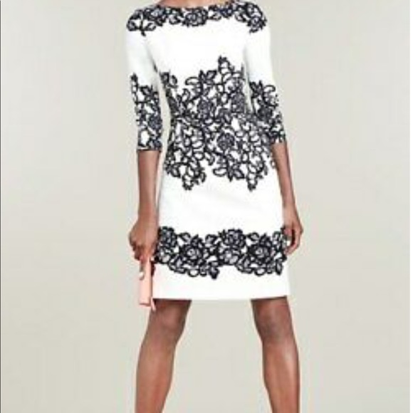 Adrianna Papell Dresses & Skirts - Adrianna Papell Ivory Dress w/ Printed Lace Detail